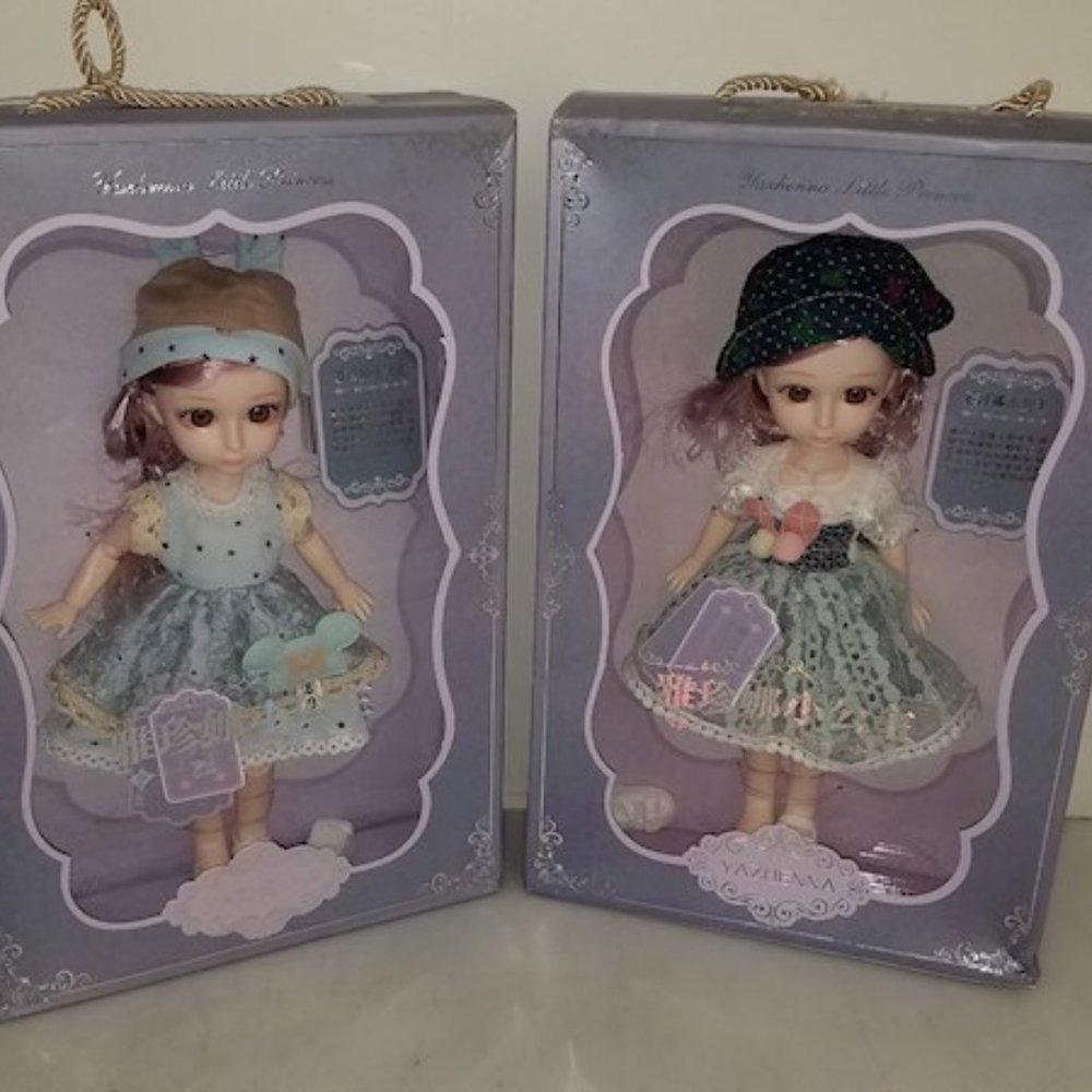 Yazhenna Imported BJD Dolls,  Pair